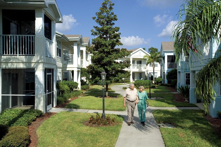 Aston Gardens At The Courtyards - Sun City Center Independent Living